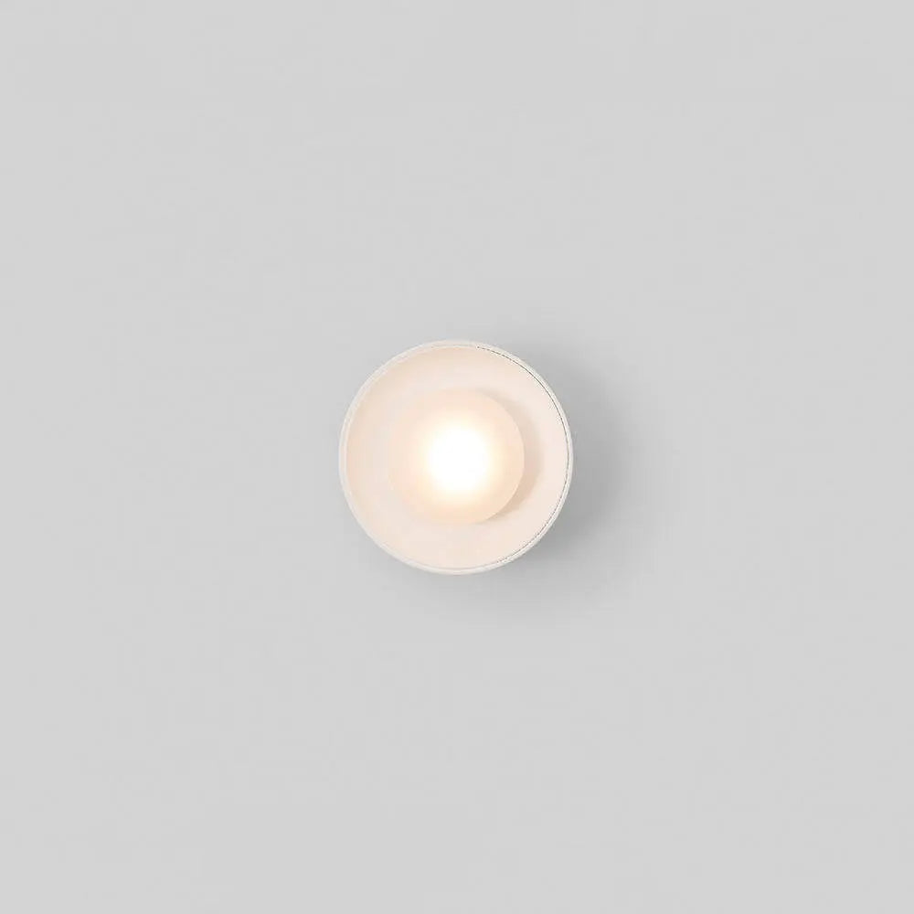 Nordic Modern Black Wall Lamp
